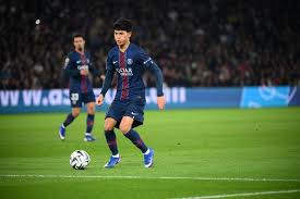 Dro Fernandez titulaire avec le PSG au Havre, Achraf Hakimi hérite du brassard de capitaine