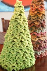 Résultat de recherche d'images pour "crochet Christmas tree"