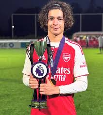 Jovenes Promesas del Arsenal Brillan en la Youth League ante Bayern Munich