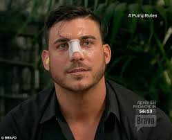 Résultat de recherche d'images pour "jax taylor"