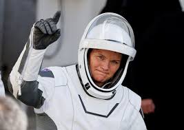 Astronaut Wife Lie: Ex-Wife Admits False Space Crime Claim