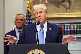Trump Alerte: Paracétamol Dangereux pour les Femmes Enceintes?!