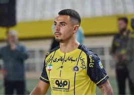 ریکاردو آلوز با تیرک بی‌حساب شد!