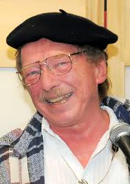 Steffen Mohr ist Schriftsteller, Liedermacher und Kabarettist. - mohr-steffen