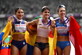 images?q=tbn:ANd9GcQK9ZkEMGG-33Iah00mY40SZkFSwvCizyVncZHCTt7qfNVjBIAhZmSYWqE7nCo