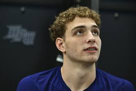 High Point’s Caden Miller, son of former Arkansas athletes, faces Razorbacks in NCAA Tournament