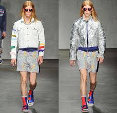 Résultat de recherche d'images pour "socks with sandals men"