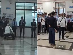 Pune viral video: Father beats up alleged harasser of his daughter near MIT ADT campus