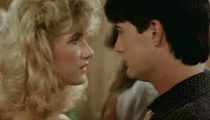 Me and David Lynch » Laura Dern and Kyle MacLachlan in Blue Velvet. leave a comment » &middot; Laura Dern and Kyle MacLachlan in Blue Velvet - blue-velvet-11