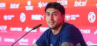 Los llamados a Selección validan el gran momento que vive Chivas: Omar Govea