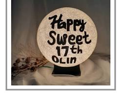 Gambar Perhiasan dengan inisial nama untuk sweet seventeen perempuan