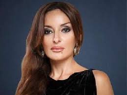 Initiative on Nomination of Mehriban Aliyeva as Presidential Candidate Withdrawn? 2013 July 25 ( Friday ) 21:16:45 - 072500043760