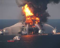 Image of oil rig and an earthquake