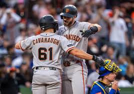 Giants win in Seattle as Buster Posey commits to breaking in 3 rookie catchers