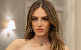 Isabelle Drummond emenda trabalho após novela da Globo: 'Inimiga do desemprego'