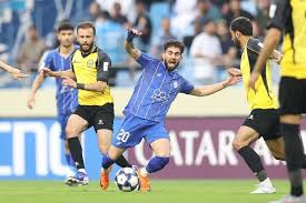 این استقلال با حرف زدن چیزی درست نمی‌شود/ نمی‌دانم ساپینتو در تمرین چه کار می‌کند؟!