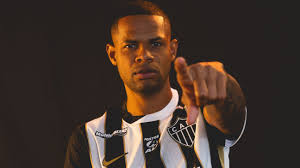 Botafogo busca acordo com Atlético-MG pelo retorno do atacante Júnior Santos