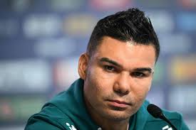 Perguntas sobre Neymar irritam Casemiro antes de treino da seleção brasileira