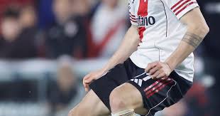 River vs. Central: ¡Formaciones Confirmadas! ¿Di María Cambiará el Juego? - Imagen ilustrativa del artículo