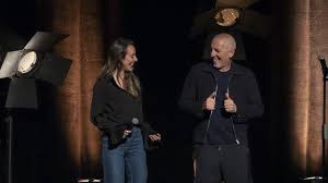 Une soirée contre les féminicides avec Gad Elmaleh, Kev Adams et Nino Arial en grande forme