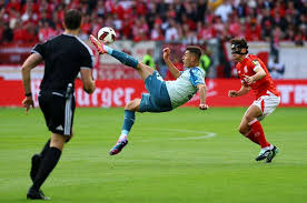 Bayer Leverkusen edge Mainz in crazy seven-goal thriller to break into top four
