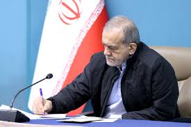 رئیس جمهور درگذشت زنده یاد اکبر عبدی را تسلیت گفت