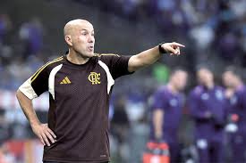 Flamengo reencontra pressão e aposta na força do Maracanã