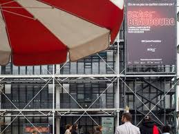 Centre Pompidou Ferme! La Fête Épique à Beaubourg que Vous Avez Manquée!
