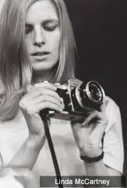 Linda McCartney Linda Louise Eastman (1941-1998) fue a Arizona a estudiar Historia del Arte. Uno de sus profesores, Hazel Archer ... - mujeres_linda