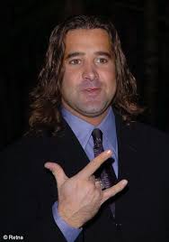 ​Our favorite Christ stance rocker, Scott Stapp, turns 38 today. Yes, we love poking fun at his ... - scott_stapp_001_052307