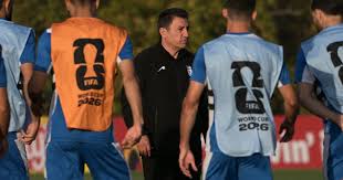 Selección de Irán intenta enorgullecer a la nación a pesar de las dificultades, afirma su entrenador