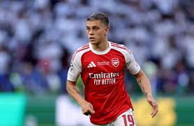 Arsenal receive verbal transfer offer for winger