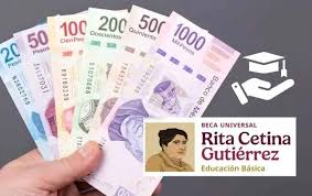 Recibirán alumnos beca con retroactivo