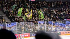 Poliisi ja Ilves varautuvat illan välieräpeliin Tampereella – ”Toivotaan, että kamppailut käytäisiin vain kaukalon sisäpuolella”