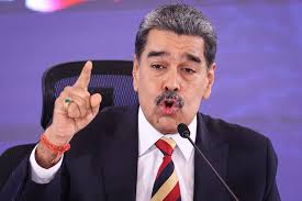 Tensión EEUU-Venezuela: Aviones sobrevuelan buque estadounidense - Imagen principal del artículo