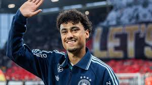 Bayern Munich reach agreement to sign €60m Germany left-back ahead of World Cup but hope remains for Arsenal, Man City & Real Madrid