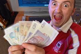 Paul Gwilym. A 30p flutter has netted a lucky South Wales man nearly £115,000. Paul Gwilym scooped the country&#39;s biggest-ever online casino win after he ... - paul-gwilym-955484109