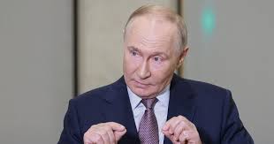 Путін зізнався, що сказав би Зеленському в разі закінчення війни