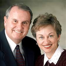 Russell and Nina Booth. Russell Kent Booth, 61; Nigeria Lagos Mission; Canyon Rim 4th Ward, Salt Lake Canyon Rim Stake; former stake president, ... - 10716