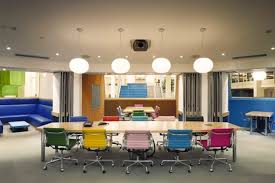 Hasil gambar untuk desain tata ruaang kantor paling unik didunia