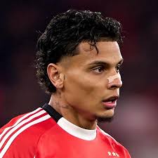 Benfica acerta empréstimo de Richard Ríos a time saudita, diz jornal