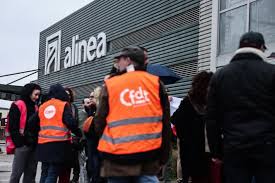 Alinea, enseigne d’ameublement, placée en liquidation judiciaire, près de 1 200 emplois supprimés