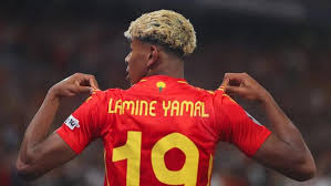 Lamine Yamal's family tree: Meet 39-year-old dad, brother, mom and more about Spain star's roots