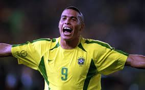 Artilheiro do Brasil em Copas do Mundo, Ronaldo marcou seu primeiro gol no torneio contra Marrocos