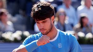 Carlos Alcaraz withdraws from French Open as wrist injury ends hopes of Roland Garros title defence