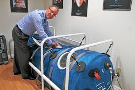 Doctor offering hyperbaric oxygen treatment in Spa City ...