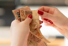 Caixa libera novo lote de dinheiro esquecido do PIS/Pasep; veja quem recebe