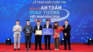 Sáng kiến An toàn giao thông Việt Nam vinh danh hệ thống Camera thông minh xử phạt vi phạm - Báo Công an Nhân dân điện tử