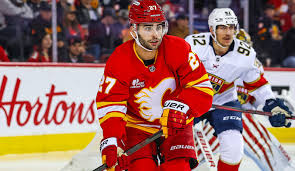 Lightning vs Flames Prediction, Picks & Odds for Tonight’s NHL Game