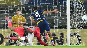 Juventus top in Italy with Verona draw as Milan cruise